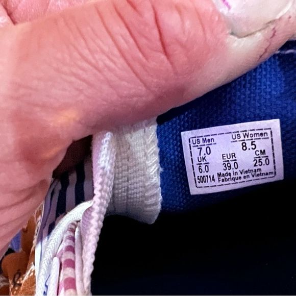 BARELY WORN EUC Vans Slip On Colorblock Stripe S : 8.5 (womens) - Picture 2 of 8